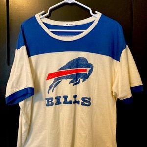 Ladies Buffalo Bills Tshirt XL